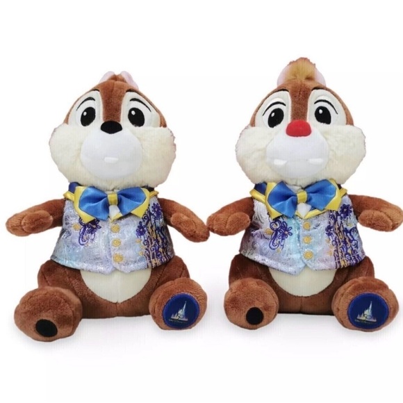 WDW 50th Anniversary Chip and Dale Plushes - Picture 1 of 3